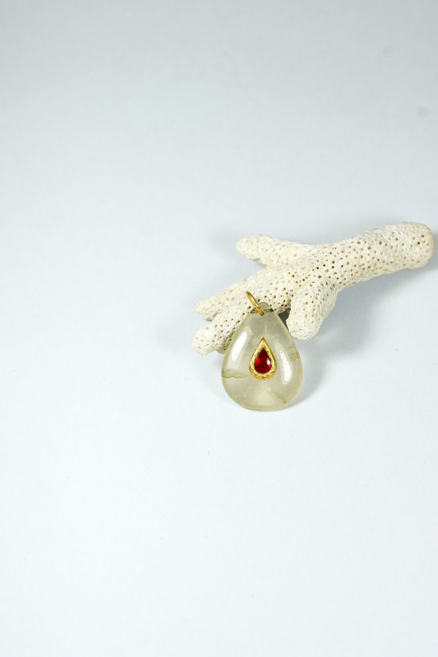 BIG PENDANT