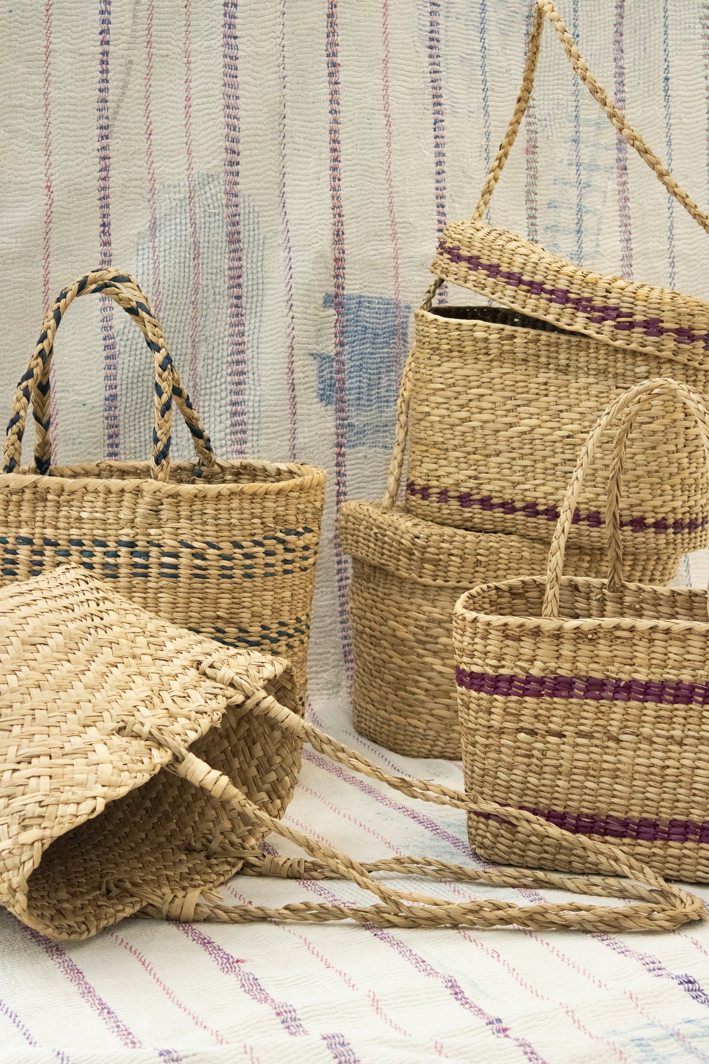 PICNIC BUCKET RED