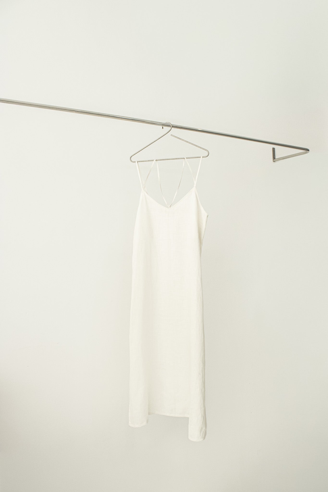 LINEN DRESS